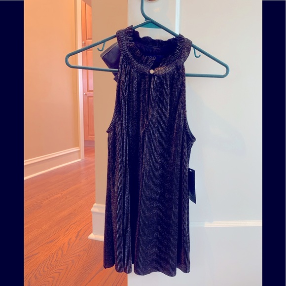 Rachel Roy Black Metallic Gold Button Keyhole Front Pleated Swing Tank Top XS - Picture 3 of 7